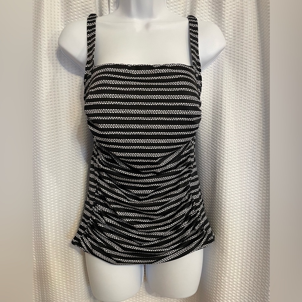 L.L. Bean black & white print tankini size 10